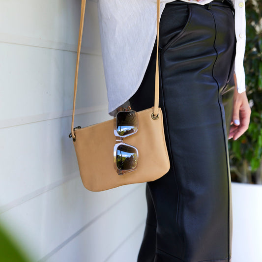 Mini Florence Nude Leather Crossbody Wallet