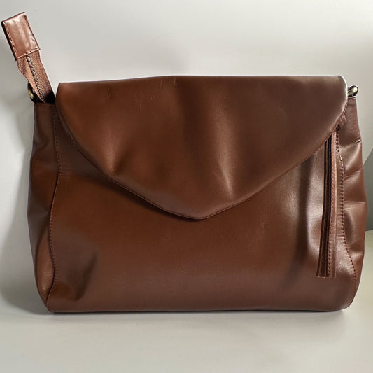 Singapore Cocoa Leather Crossbody
